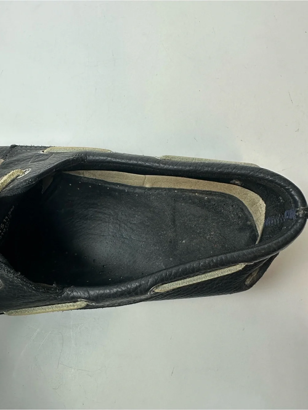 Sperry Men's Navy Blue Leather Boat Shoes with Cream Laces